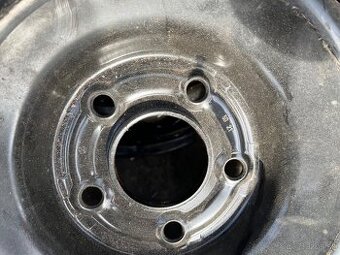 5x114,3 stred 67 R17