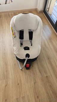 Predam autosedacku Britax Romer