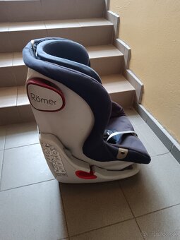 Autosedačka pre chlapca