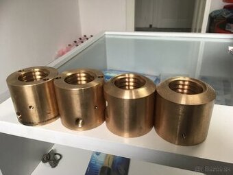 Predam bronzove matice na TOP STROJ zdviháky