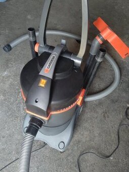 Jazierkovy bazenovy vysavac gardena