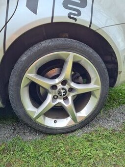 Predám Disky na Alfu 159 R 18