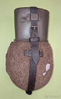 nemecká poľná fľaša 2