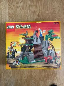 Lego 6076 Dark Dragon's Den - 1