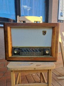 Retro Tesla rádio