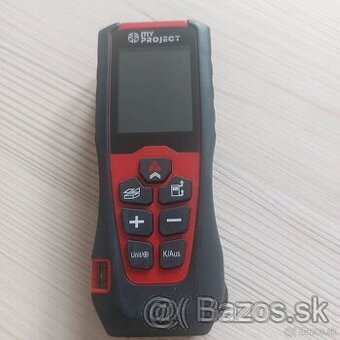 Laserový dialkomer