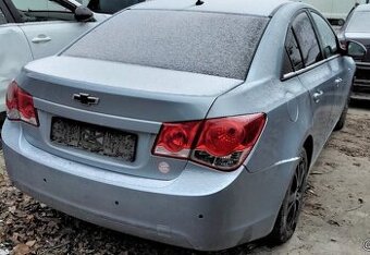 Predám DVERE, MOTOR F16D4 Chevrolet Cruze 1.6 2012 otoč, pol