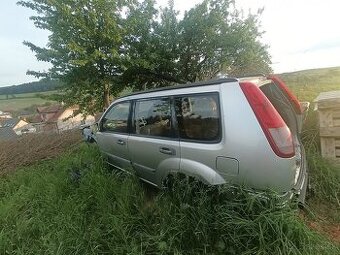 Nissan x-trail t30 rozpredám