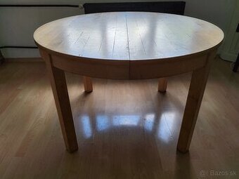 Rozkladací jedálenský stôl IKEA