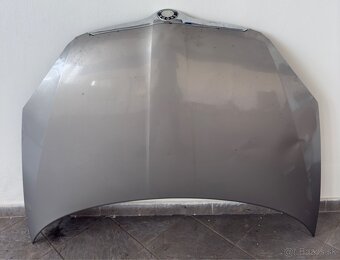 Škoda Fabia 2/ Roomster, kapota vrátane masky