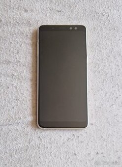 Samsung A8
