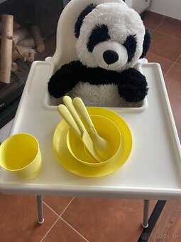 Ikea Antilop detská stolička aj so stolíkom.