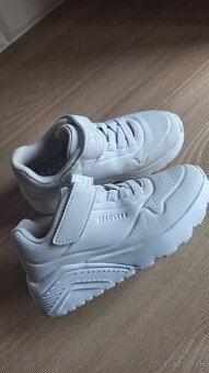 Dievčenské tenistky Sketchers 29