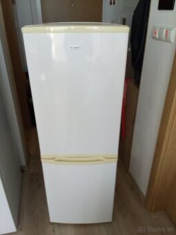 Chladnička s mrazničkou