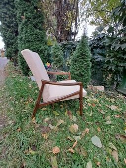 Krásne RETRO kreslo Jiří Jiroutek