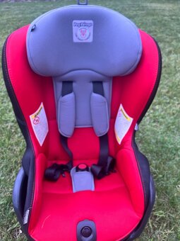 Autosedačka Peg Pérego Viaggio Switchable 0+1