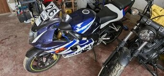 Suzuki GSXR K4