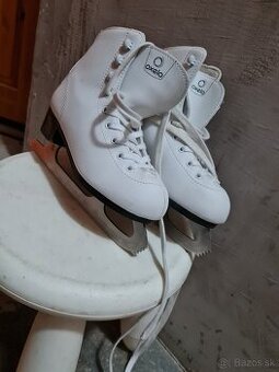 Dievcenske korcule na lad velkost 33/34