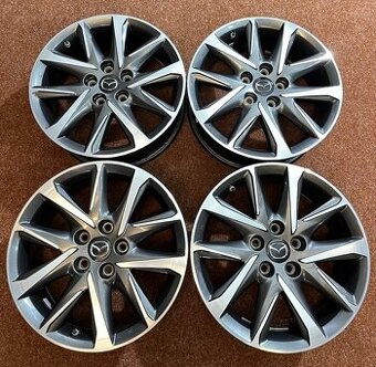5x114,3 R17 Mazda CX-5 originál disky 2023 + senzor