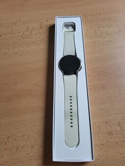 Predám Samsung Galaxy watch 6 / 45mm