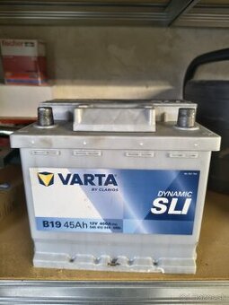 Autobatéria Varta 45ah. 3 mesiace stará.