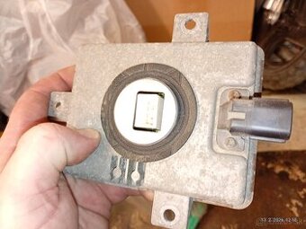 Riadiaca jednotka xenon mazda 3bk