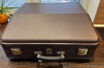 Kufor na 96 basový akordeón Weltmeister