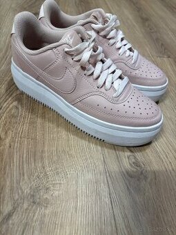 Predám Nike Court Vision Alta