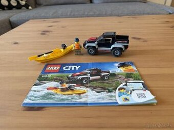 Predám lego auto s kajakom