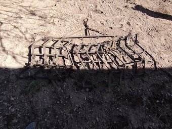 Predám v dobrom stave  lúčne brány