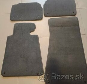 BMW E34 Nové koberce do vozu