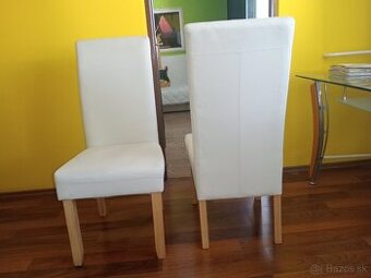 Predám 2 ks stoličky- RUŽOMBEROK