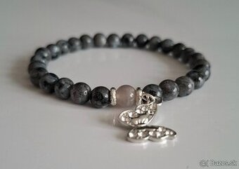 Jemný náramok zo 6mm labradoritu