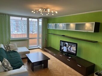 Prenájom 3 izbový byt Nitra, Chrenová - Ždiarska ulica