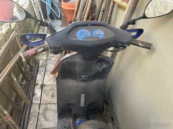 Predam skúter Aprilia
