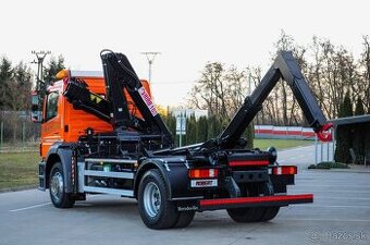 MERCEDES AXOR 19T HÁKOVÝ NOSIČ KONTAJNEROV HYDRAULICKÁ RUKA