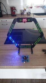 Fpv pomôcka na trénovanie preletov
