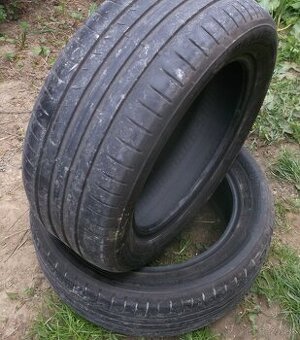 Predám letné pneumatiky Dunlop 215/55 R16,cena cena 17€/ks