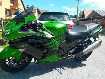 Kawasaki ZZR 1400 performance