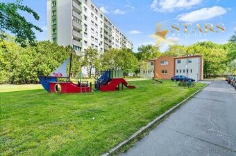 SUPER PONUKA prenájom spodného podlažia o výmere 140 m²