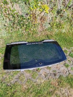 Predám zadné sklo kia ceed sw combi 2007-2012