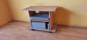Stolík pod TV za odvoz - 1