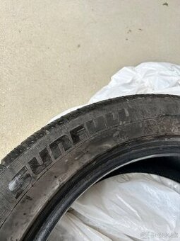 225/55 R18 98V celoročné