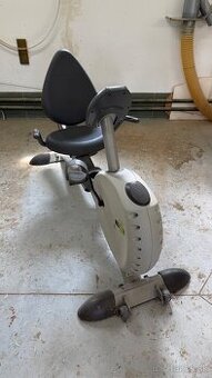 🛒 Na predaj: Stacionárny bicykel Tunturi E4R Recumbent