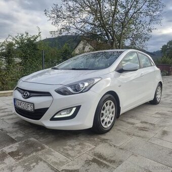 Hyundai i30 1.4i MPI DOHC CVVT Comfort