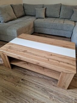 Konferenčný stolík