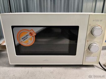 Mikrovlnná rúra ETA 0209 – 700 W
