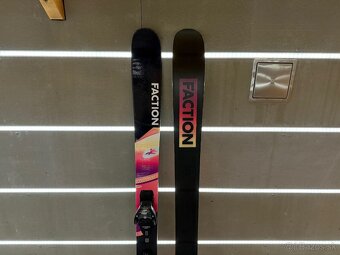 PREDANÉ Freestyle/all-mountain lyže Faction Prodigy 2.0