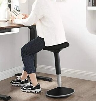 Aktívna balančná stolička