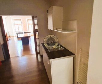 PRENÁJOM Priestorov na Hlavnej ulici - Prešov